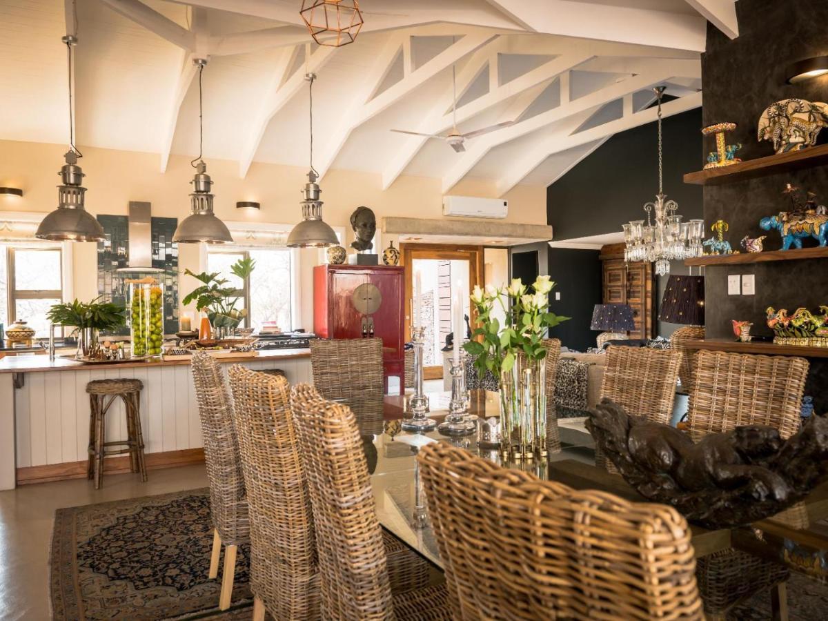 Safari Moon Luxury Bush Hotel 5*